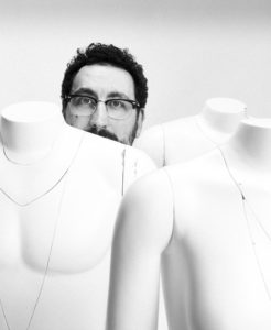 Retrato autor Ramsés Radi - Por Mamen Díaz Perez_low